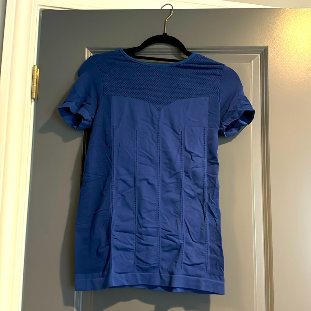 Fabletics Blue Workout Top, Size Small